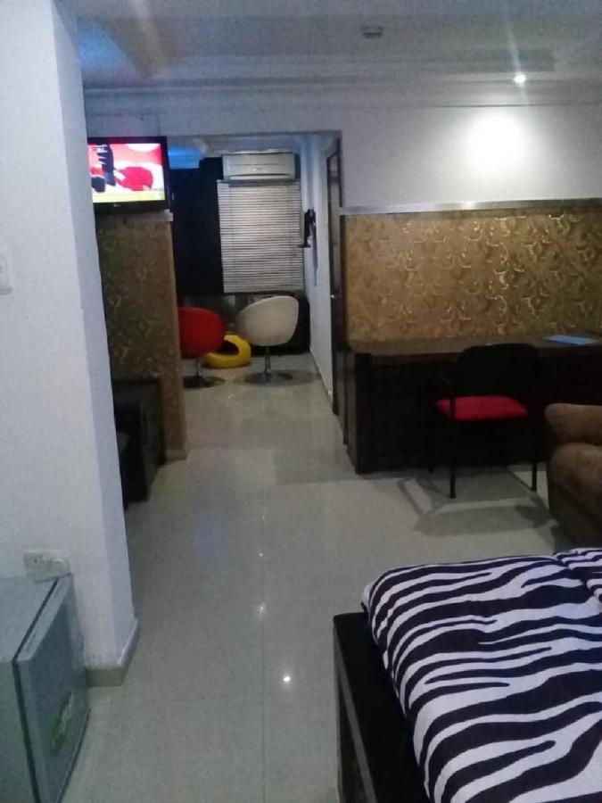 Theodawn Hotels @ Suite 29 Ikeja Exterior foto