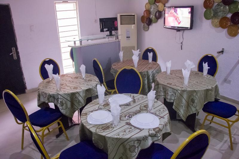 Theodawn Hotels @ Suite 29 Ikeja Exterior foto